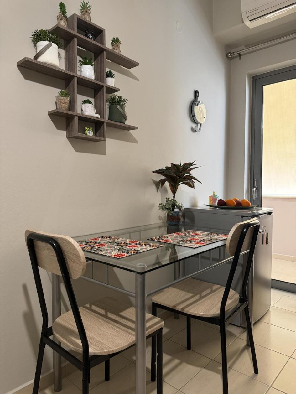Apartament Eleni's Near Airport
